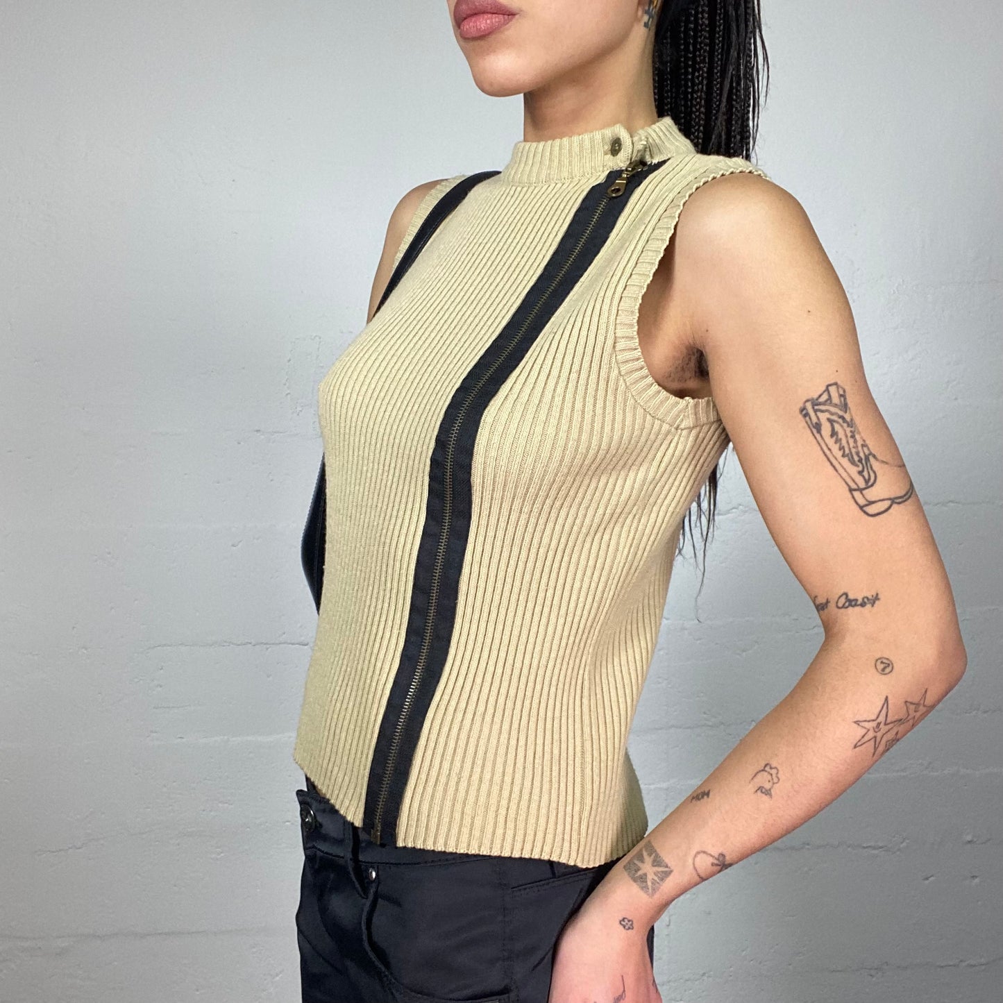 Vintage 2000's Cyber Girl Beige Ribbed Knit Vest Top with Side Zip Up Detail (M)