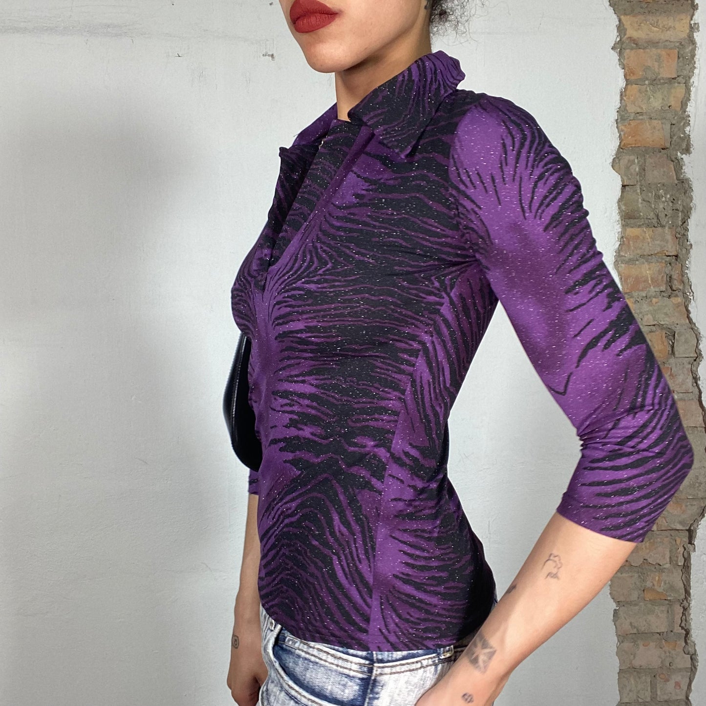 Vintage 2000's Indie Purple Glittery Tiger Print Collared Top (S)