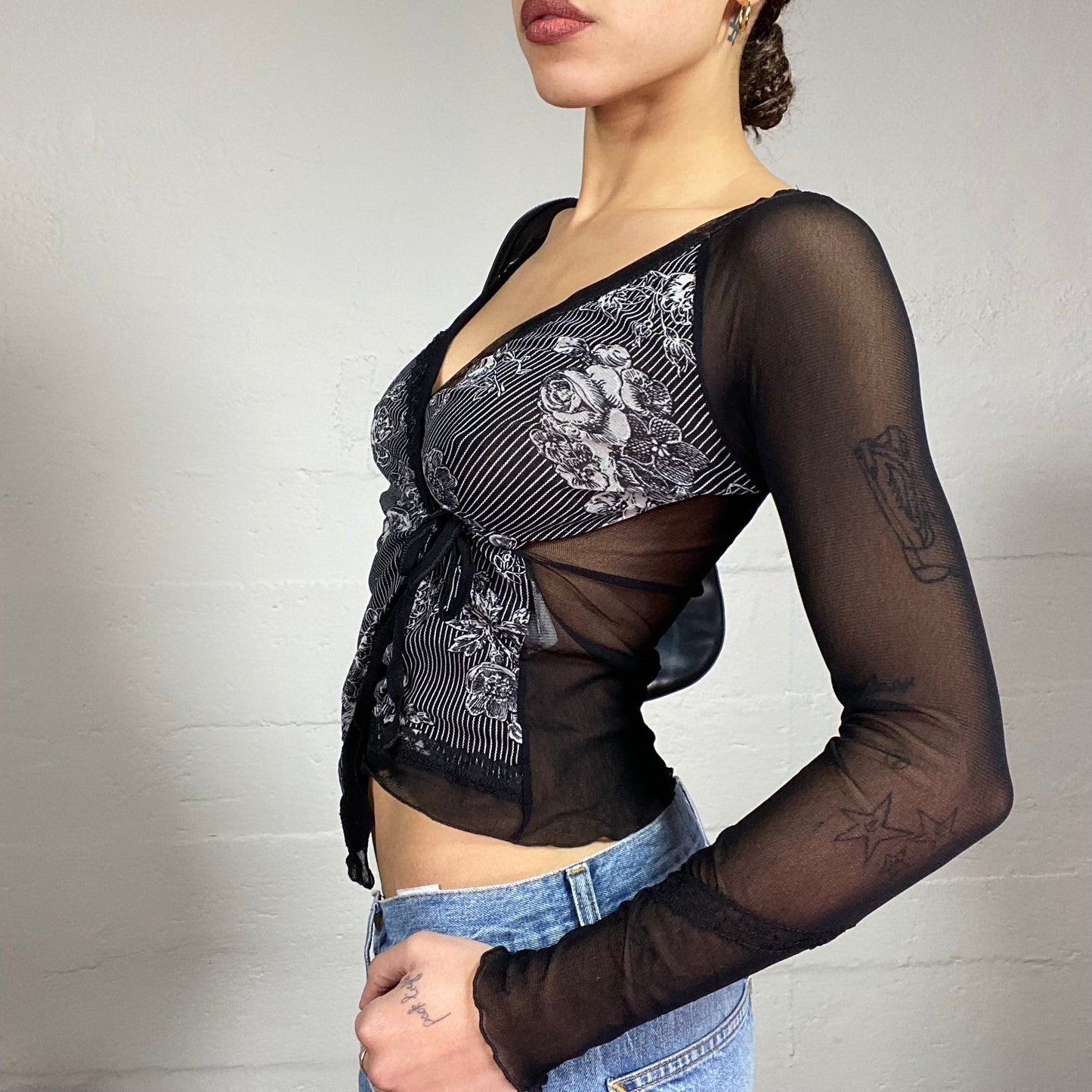 Vintage 2000's Romantic Girl Black Mesh Longsleeves Top with Floral Print (S)
