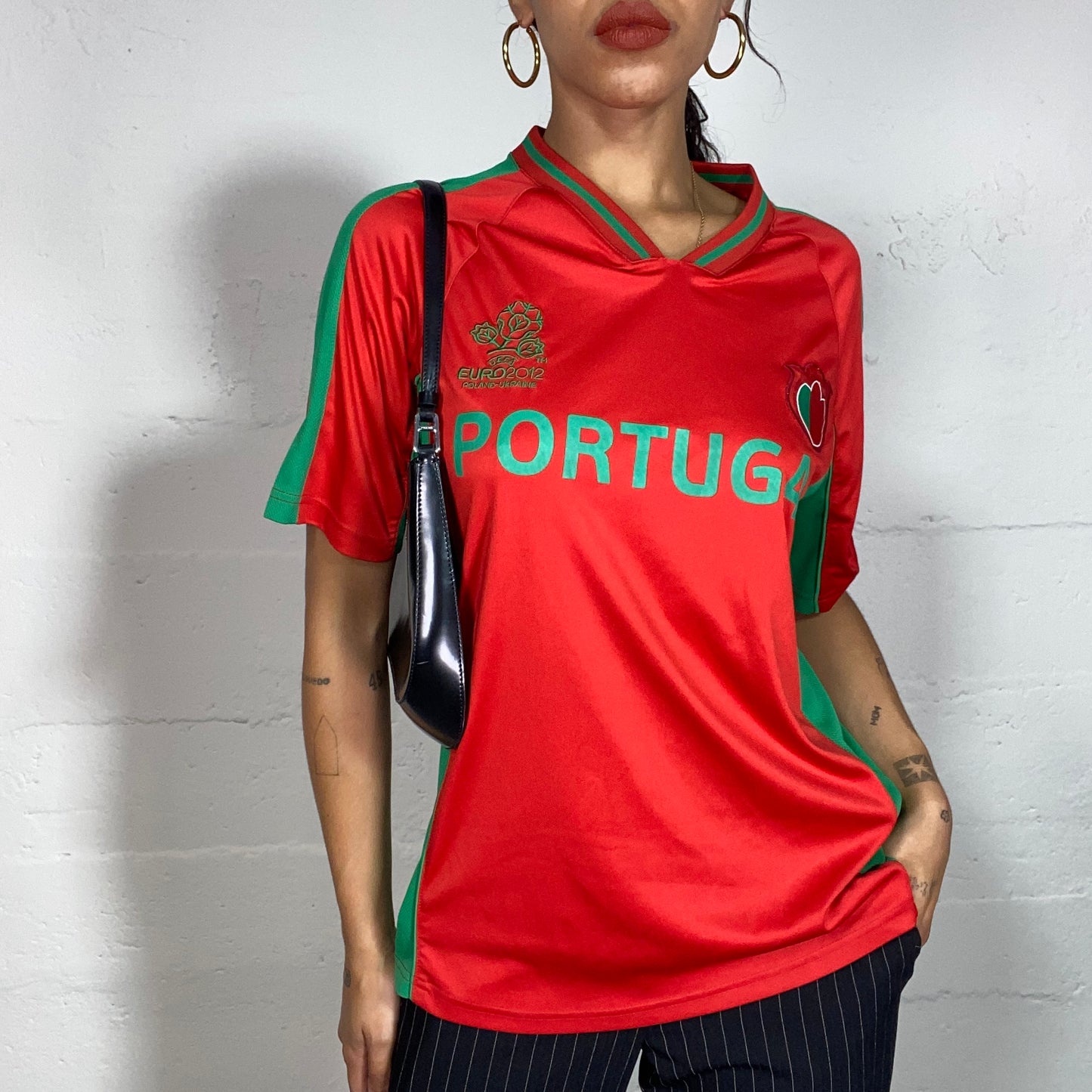 Vintage 2000's Sporty Red Soccer Top with Portugal Green Print (M/L)