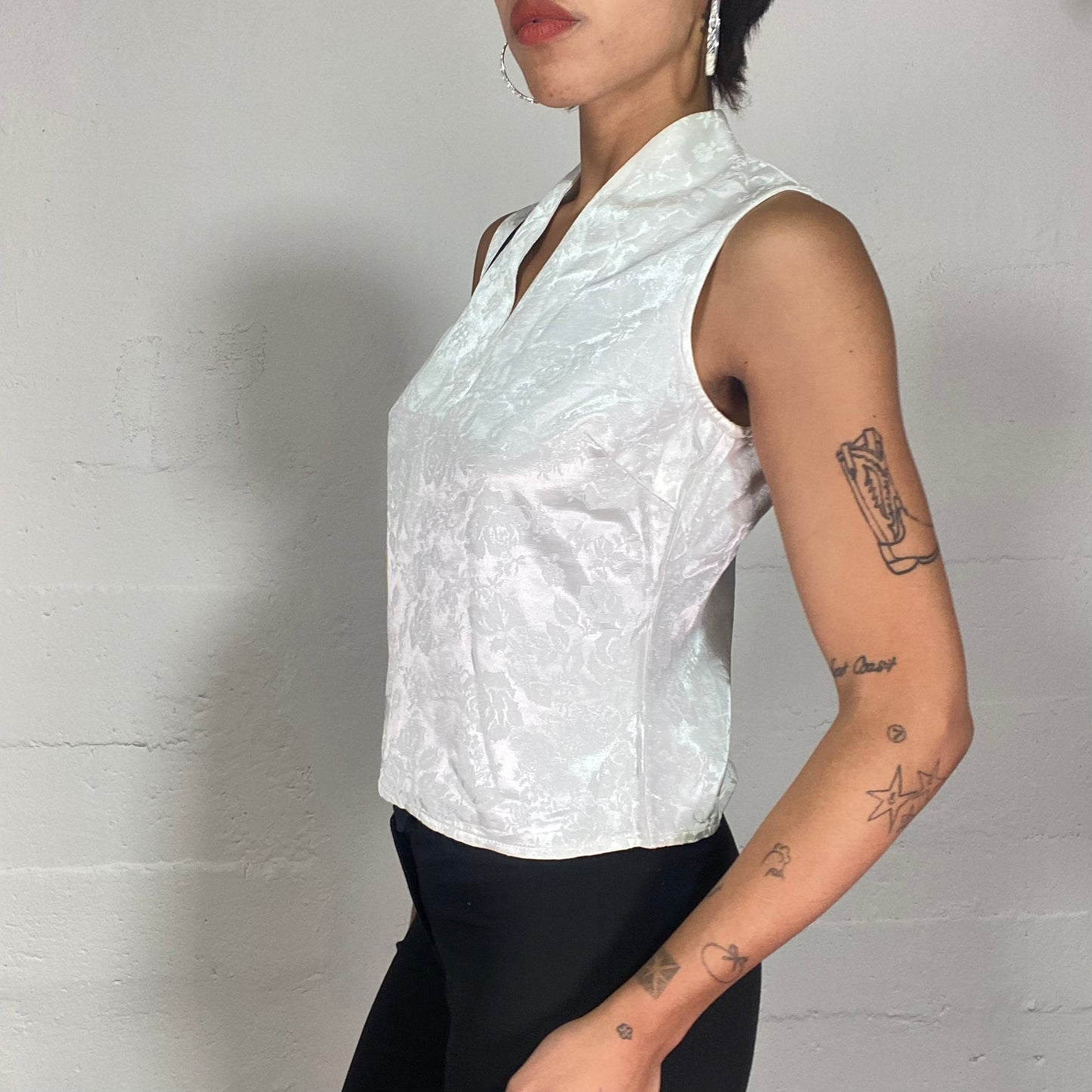 Vintage 90's Classic White High Neck Top with Satined Material and Rose Embellishment (S/M)