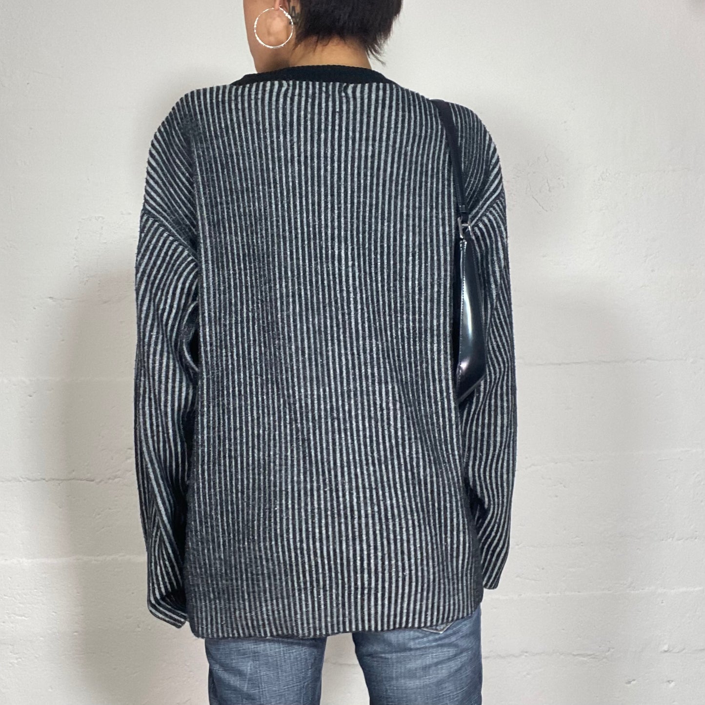 Vintage 90's Archive Ribbed Grey Pullover with Wash Out Effect (L)