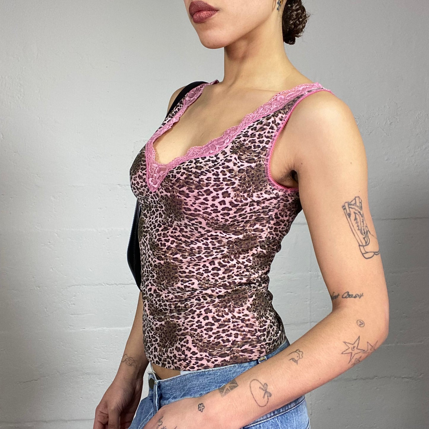 Vintage 2000's Totally Spies Pink Cheetah Print Top with Lace Trim Detail (S)