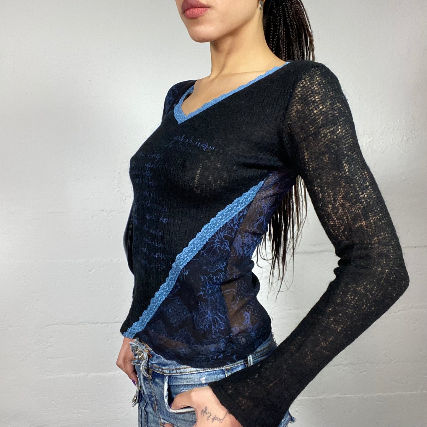 Vintage 2000's Downtown Girl Black Knitted Longsleeve Top with Blue Typography Print (S)