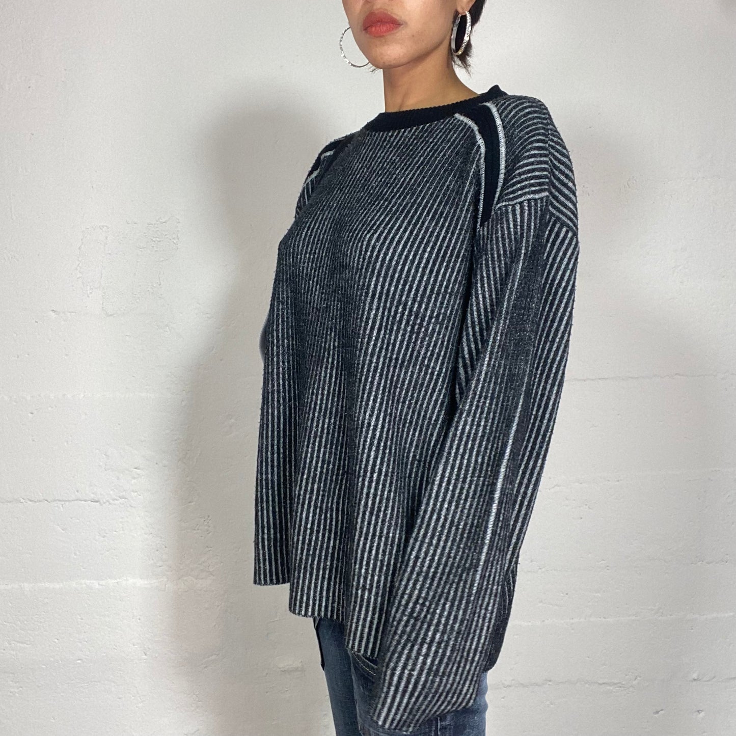 Vintage 90's Archive Ribbed Grey Pullover with Wash Out Effect (L)