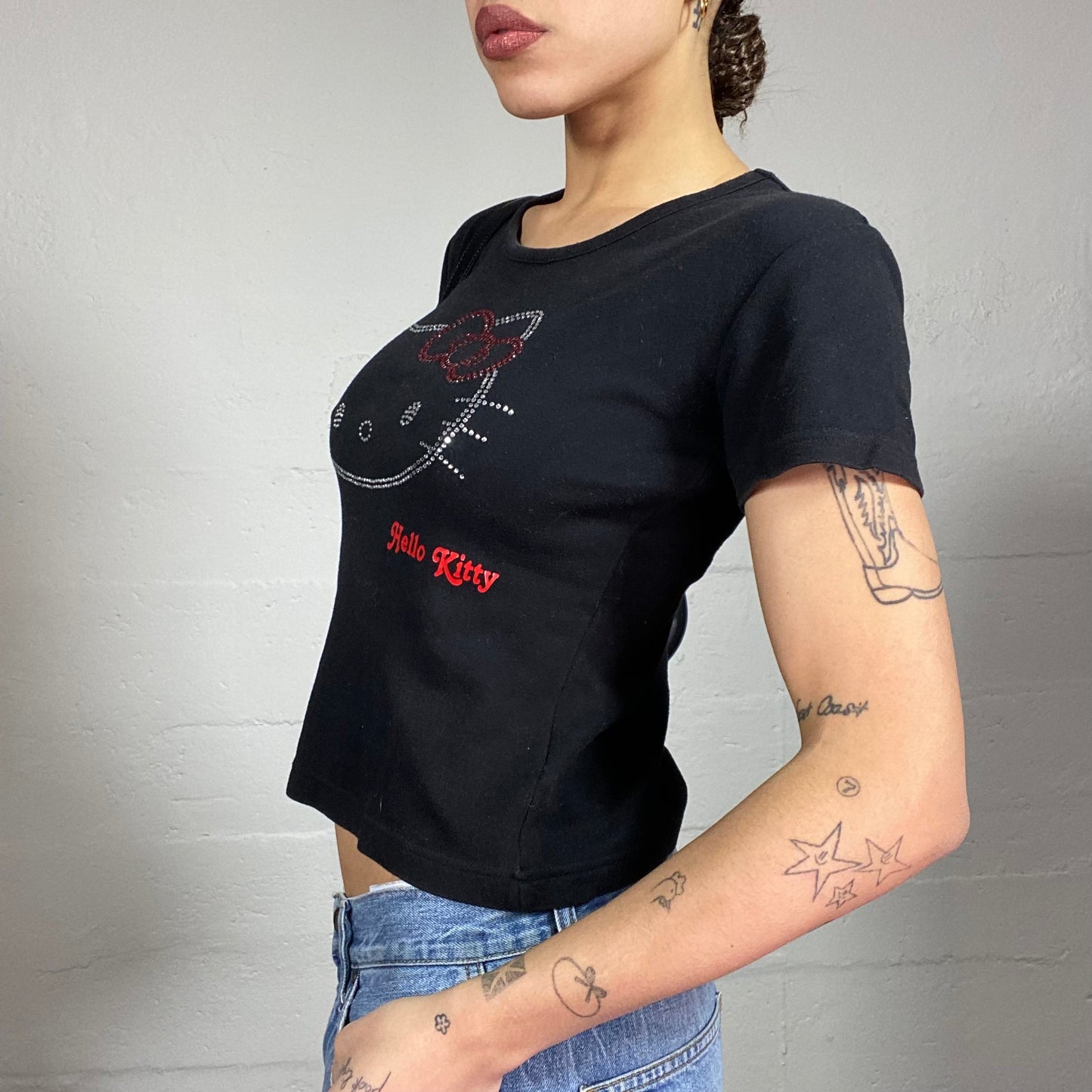 Vintage 2000's Cute Girl Hello Kitty Black Top with Character Strass Print (S)