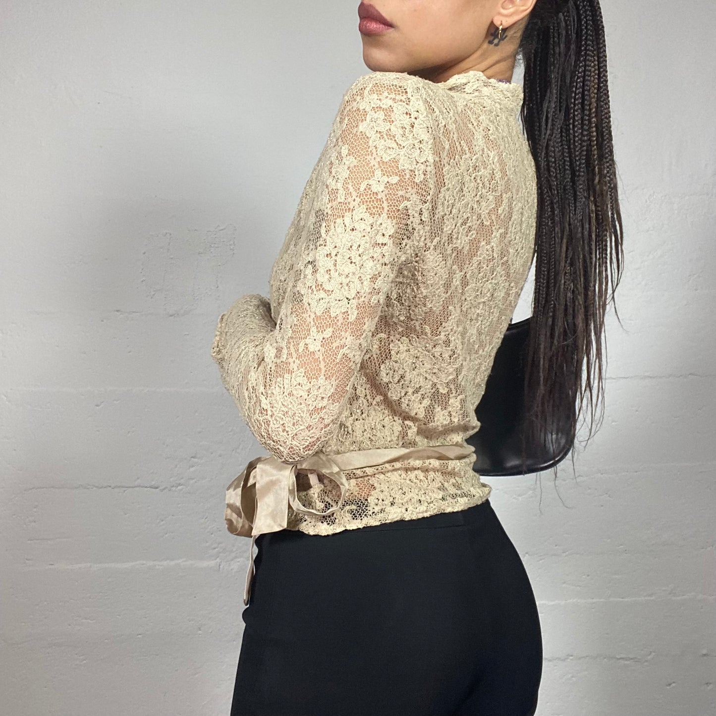 Vintage 2000's Coquette Girl Champagne Crossed Longsleeve Blouse with Satin Ribbon Detail (M)