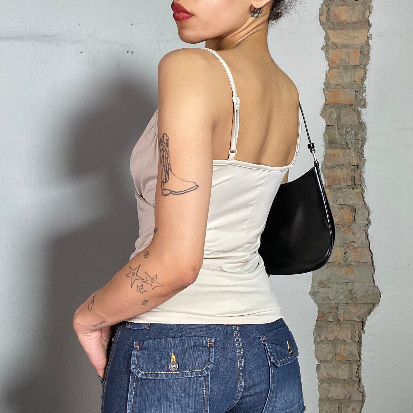 Vintage 2000's Classic White Draped V-Neck Top (S)