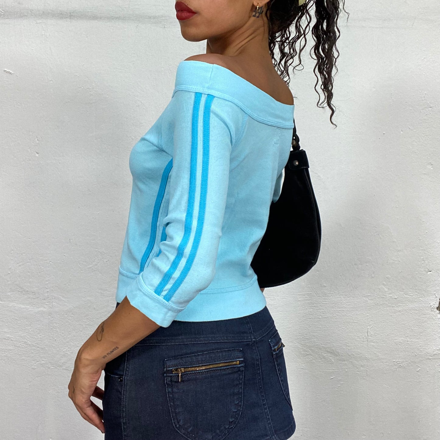 Vintage 2000's Sporty Blue Off Shoulder Longsleeve Top with "Team Girl" Typography Print (S/M)