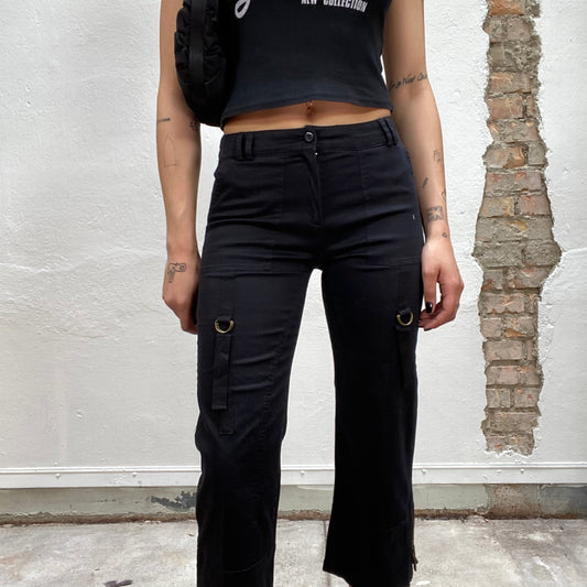 Vintage 2000's Streetstyle Black Cargo Capris with Bras Details (XS/S)