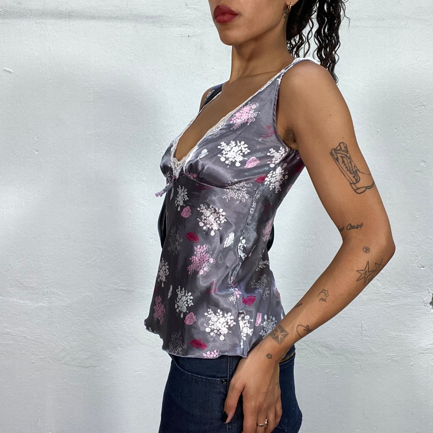 Vintage 2000's Coquette Grey Satin Top with Pink Floral Print and Lace Trim Detail (S)