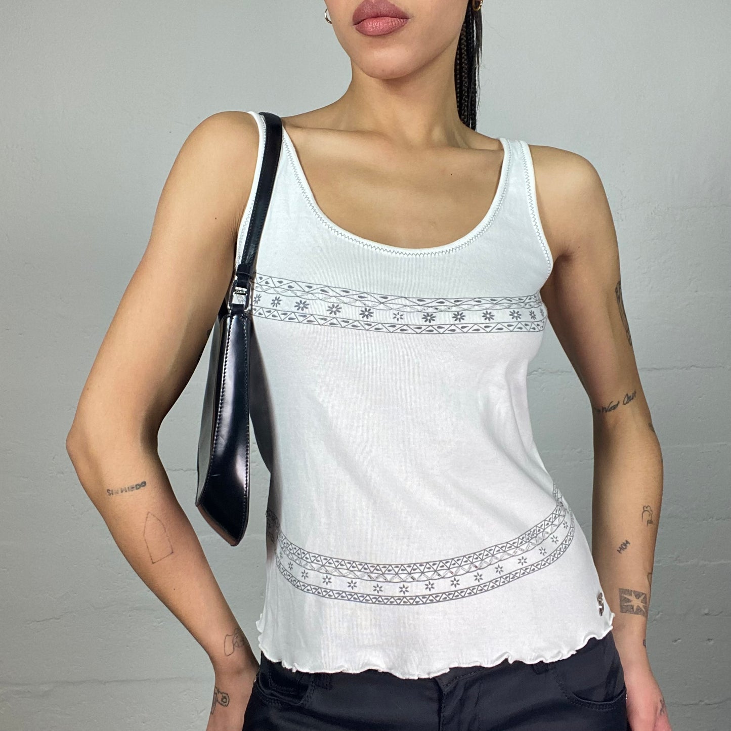 Vintage 2000's Soft Girl White Top with Floral Trim Print (M)