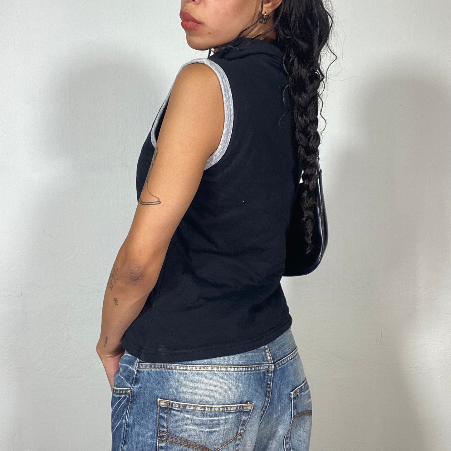 Vintage 2000's Sporty Black Zip Up Oversized Vest with Grey Lining (M)