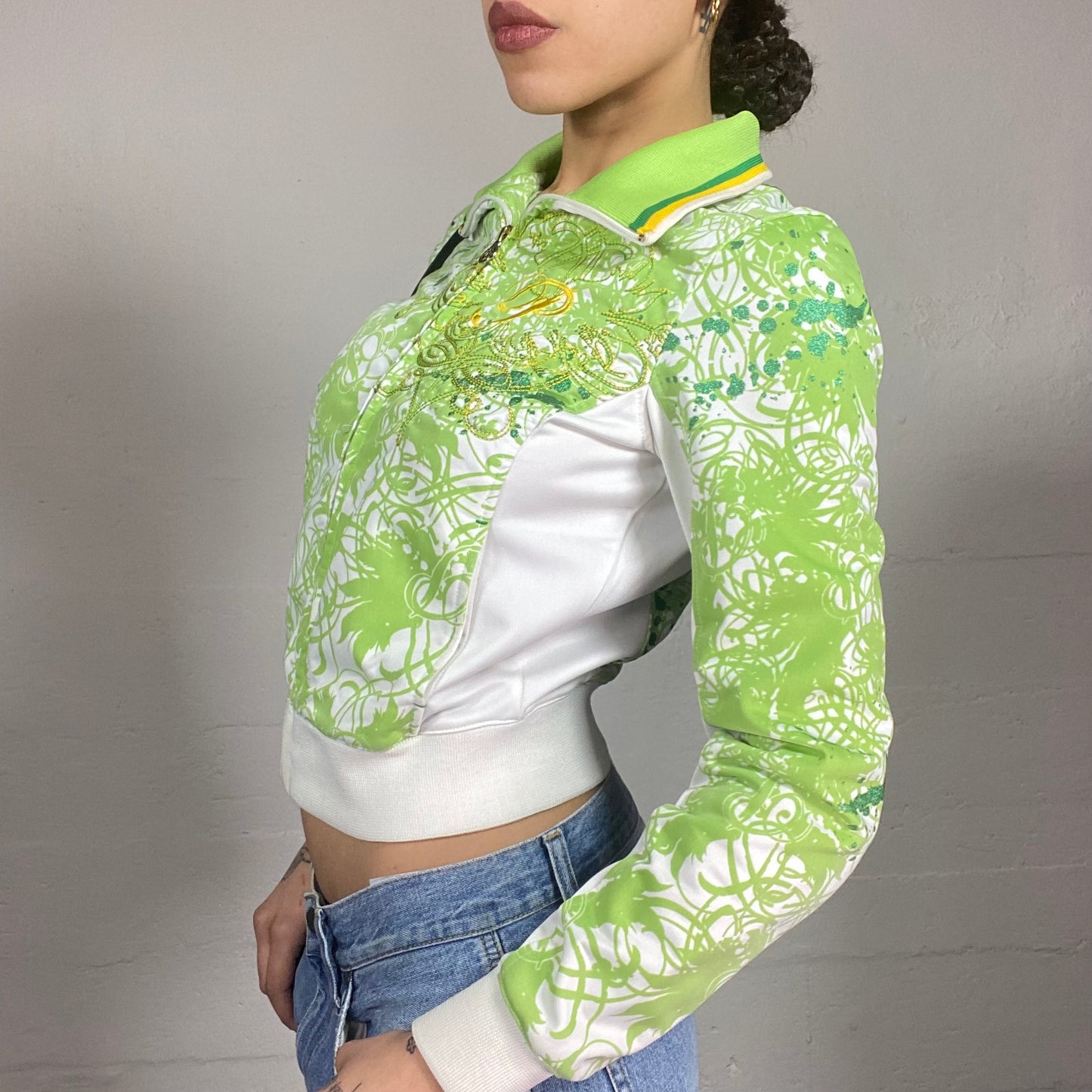 Vintage 2000's Pepe Jeans  Hot Green Zip Up Hoodie with 'Fantasy' Print (S)