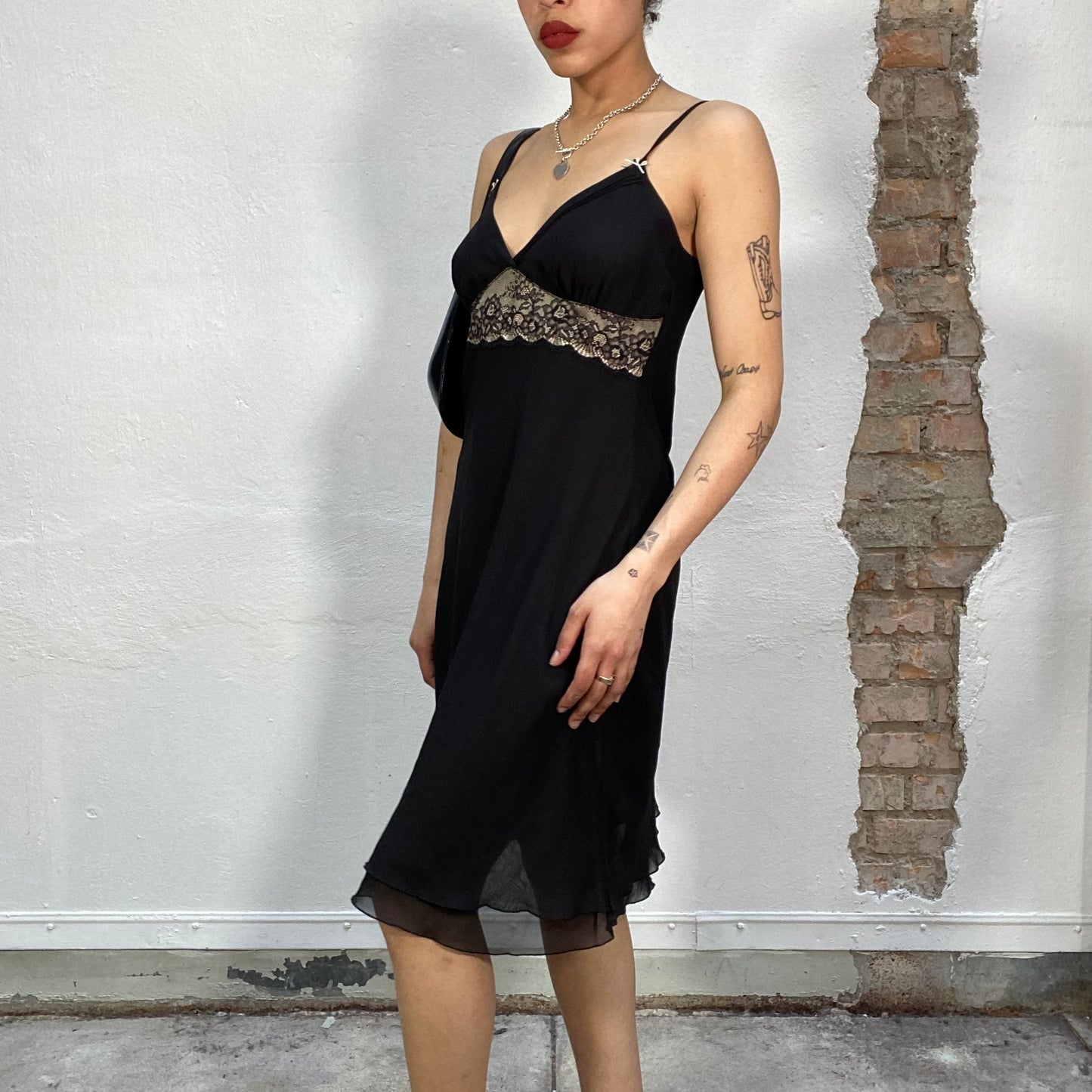 Vintage 90's Night Out Black Silky Dress with Golden Lace Detail (S/M)