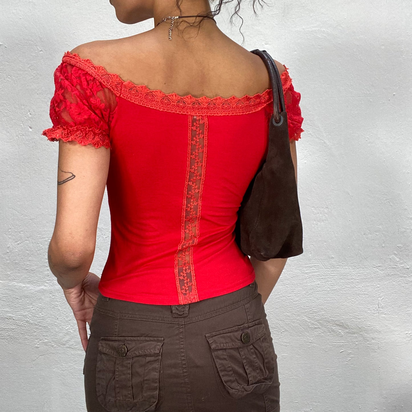 Vintage 2000's Coquette Red Lace Shirt with Scrunched Sleeves (S)