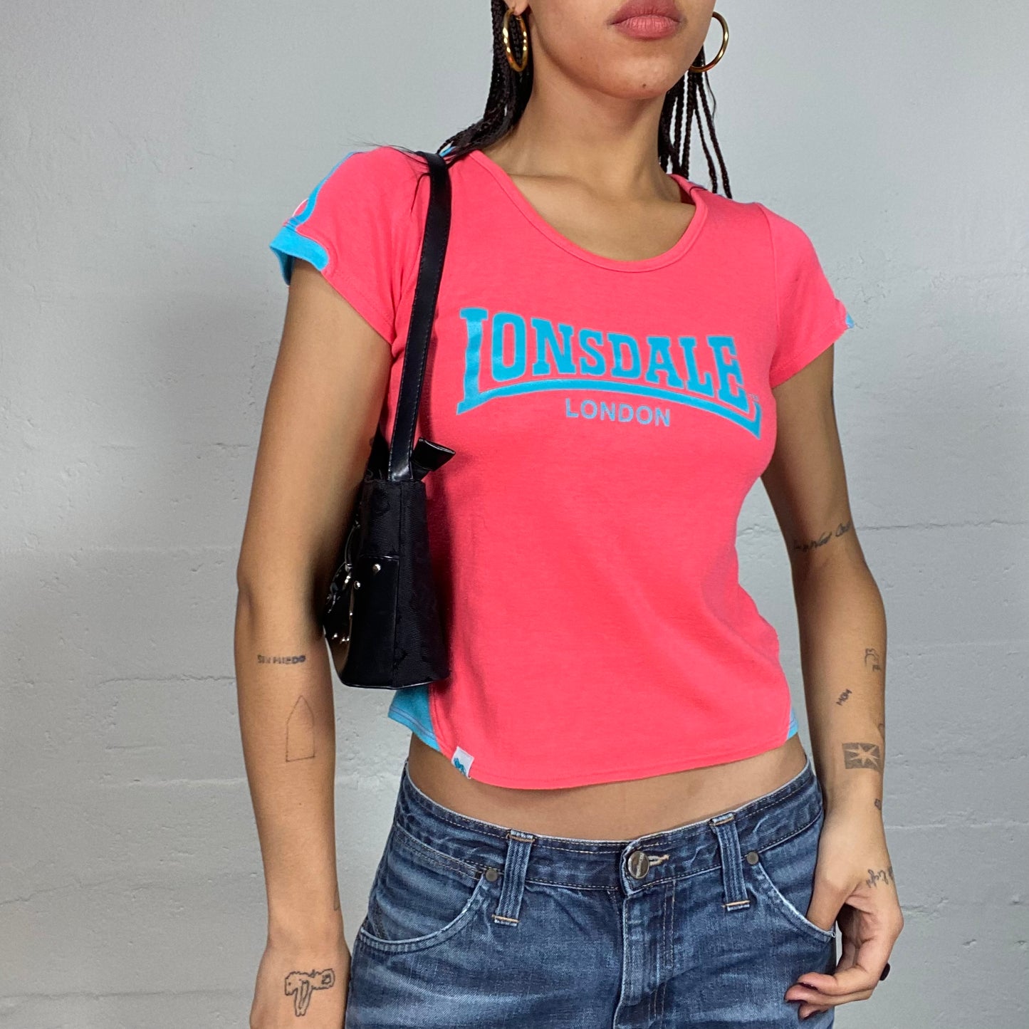 Vintage 2000's Lonsdale Sporty Salmon Pink Top with Blue Brand Logo Print (S)