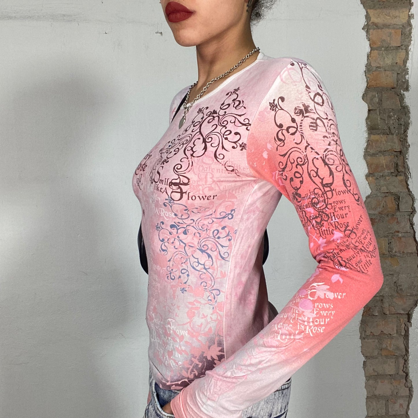 Vintage 2000's Streetstyle Pink Batik Longsleeve with Ornament and Writing Print (S)