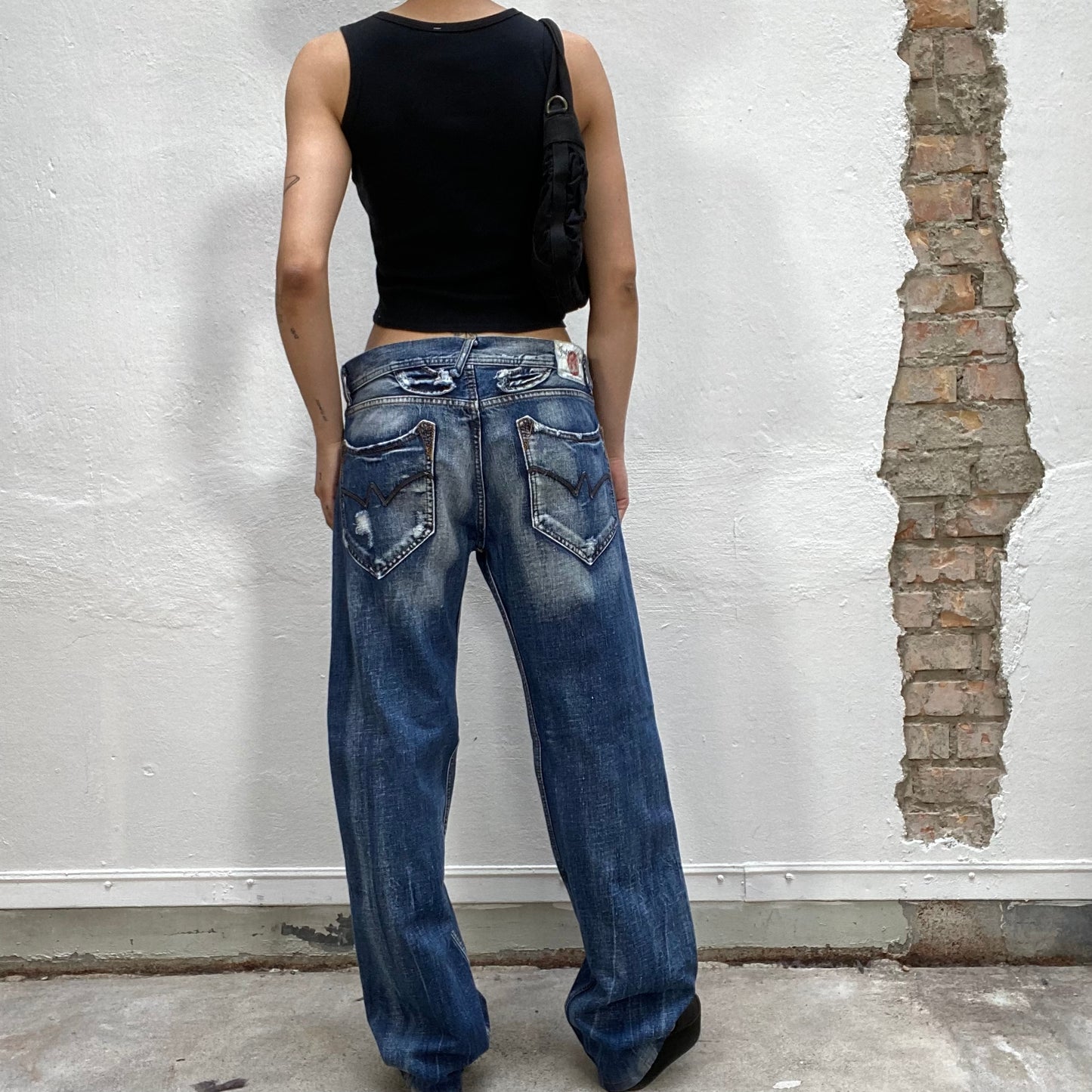 Vintage 2000's Streetstyle Straight Leg Jeans with Orange Stitching (M)