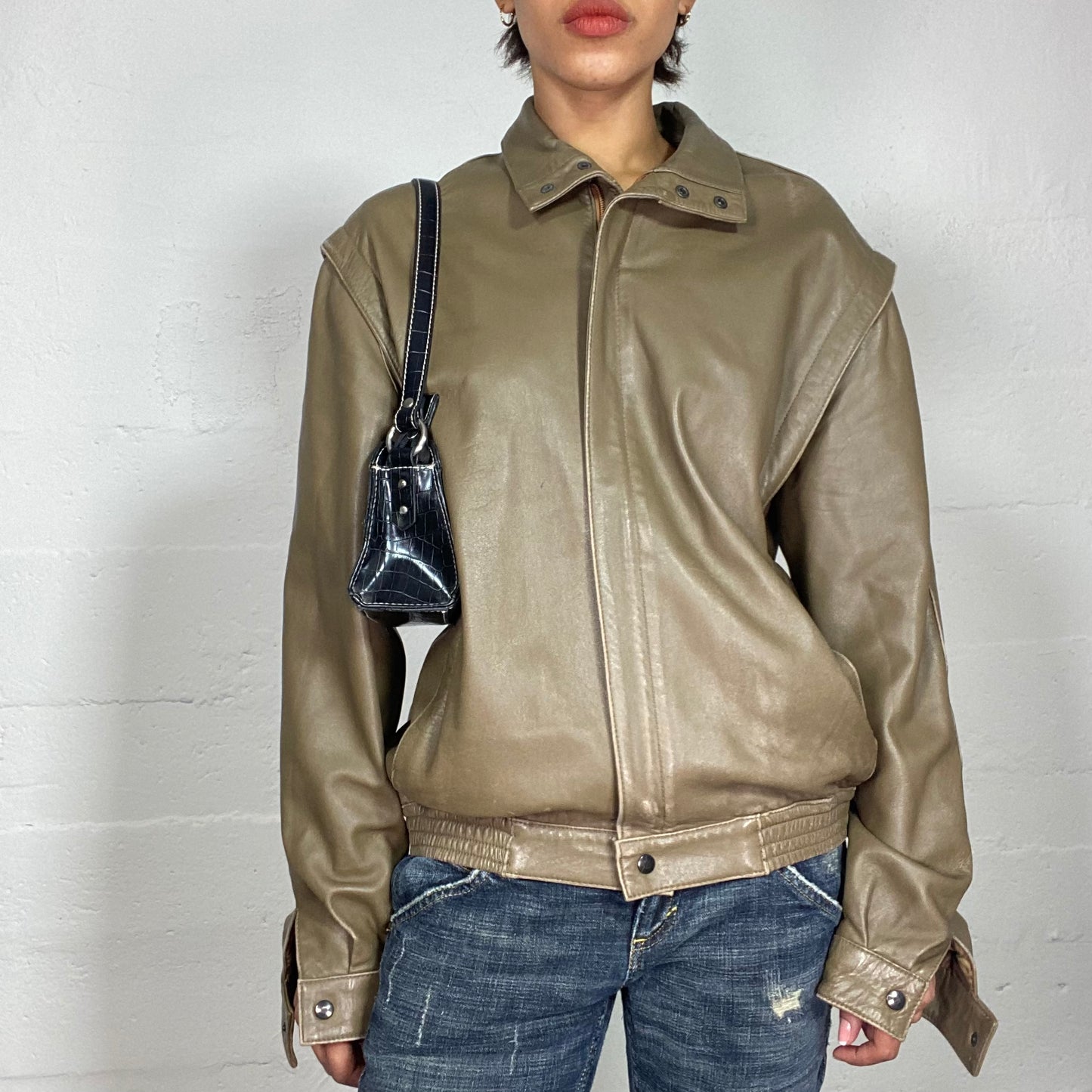 Vintage 90's Streetwear Olive Green Leather Short Racer Jacket (L)