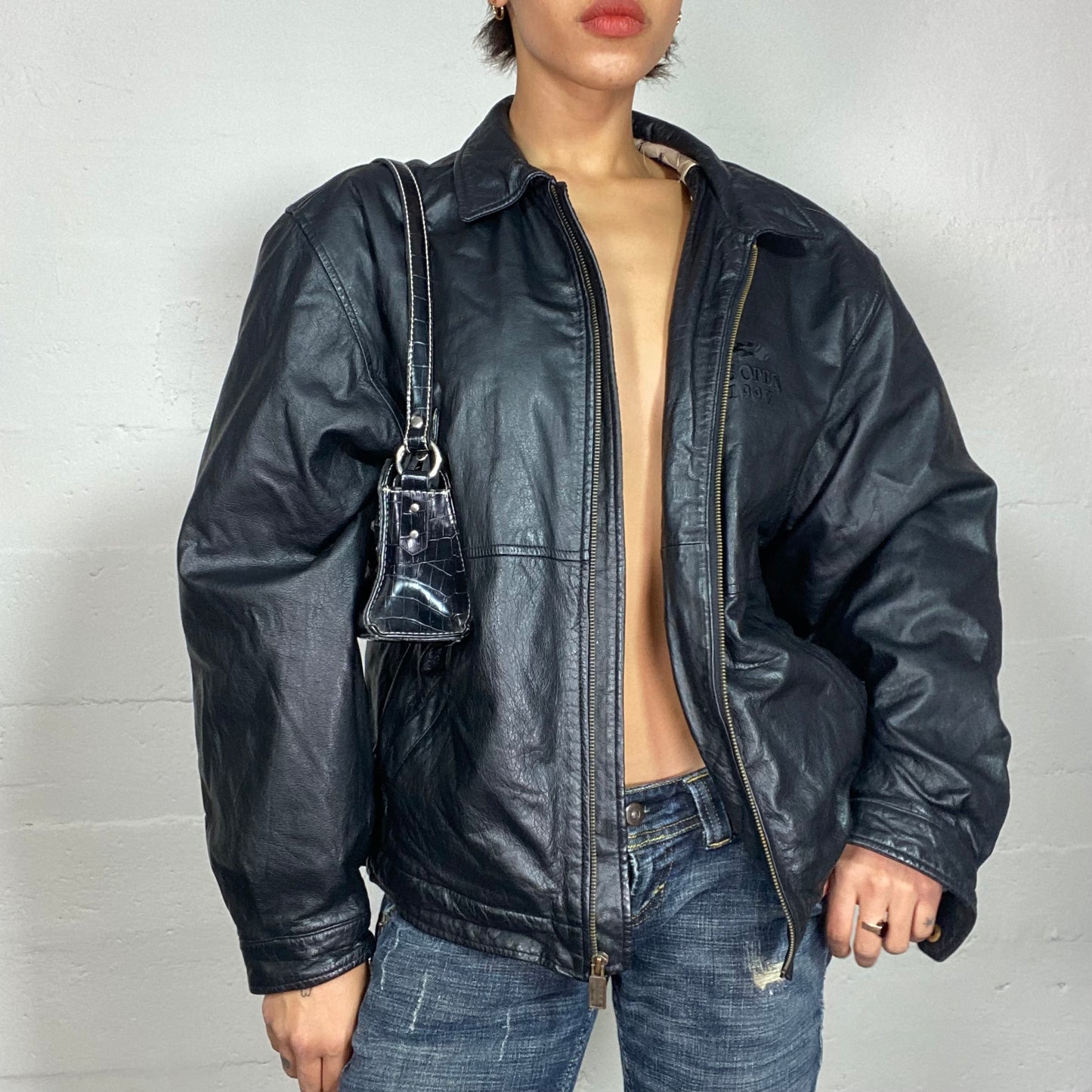 Vintage 90's Biker Girl Black Short Racer Jacket (L)