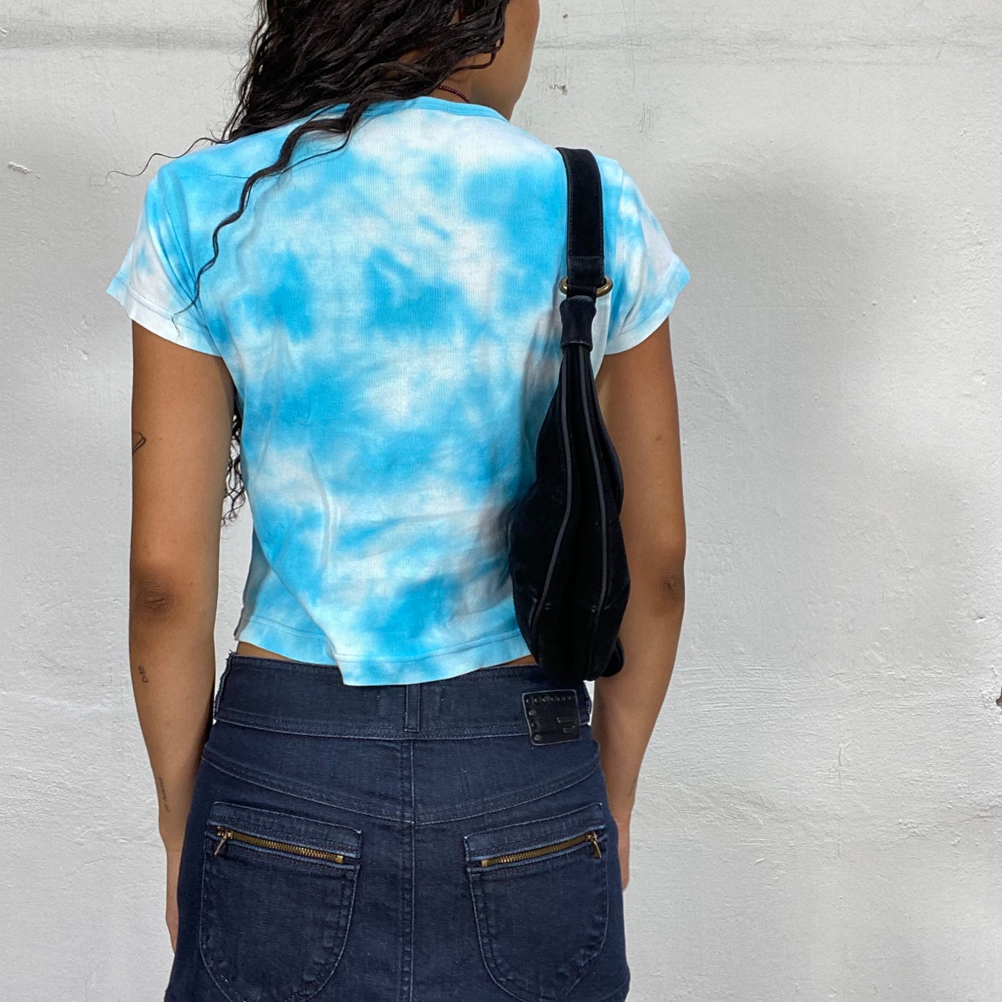 Vintage 2000's Sporty Blue Top with "Double Team 22" Print and Tie Dye Effect (S)