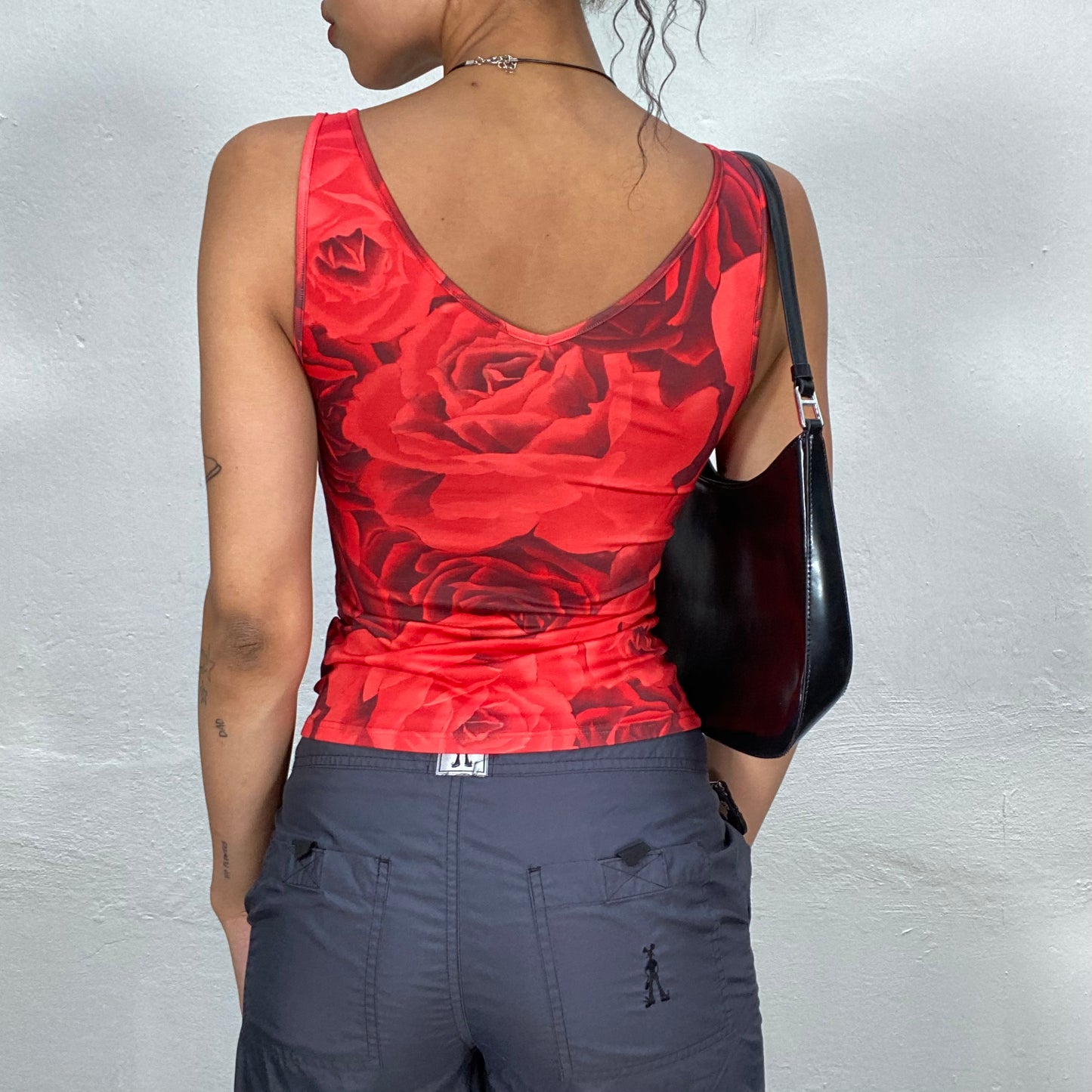 Vintage 2000's Romantic Red Rose Print Tank Top with Ring Detail (XS)