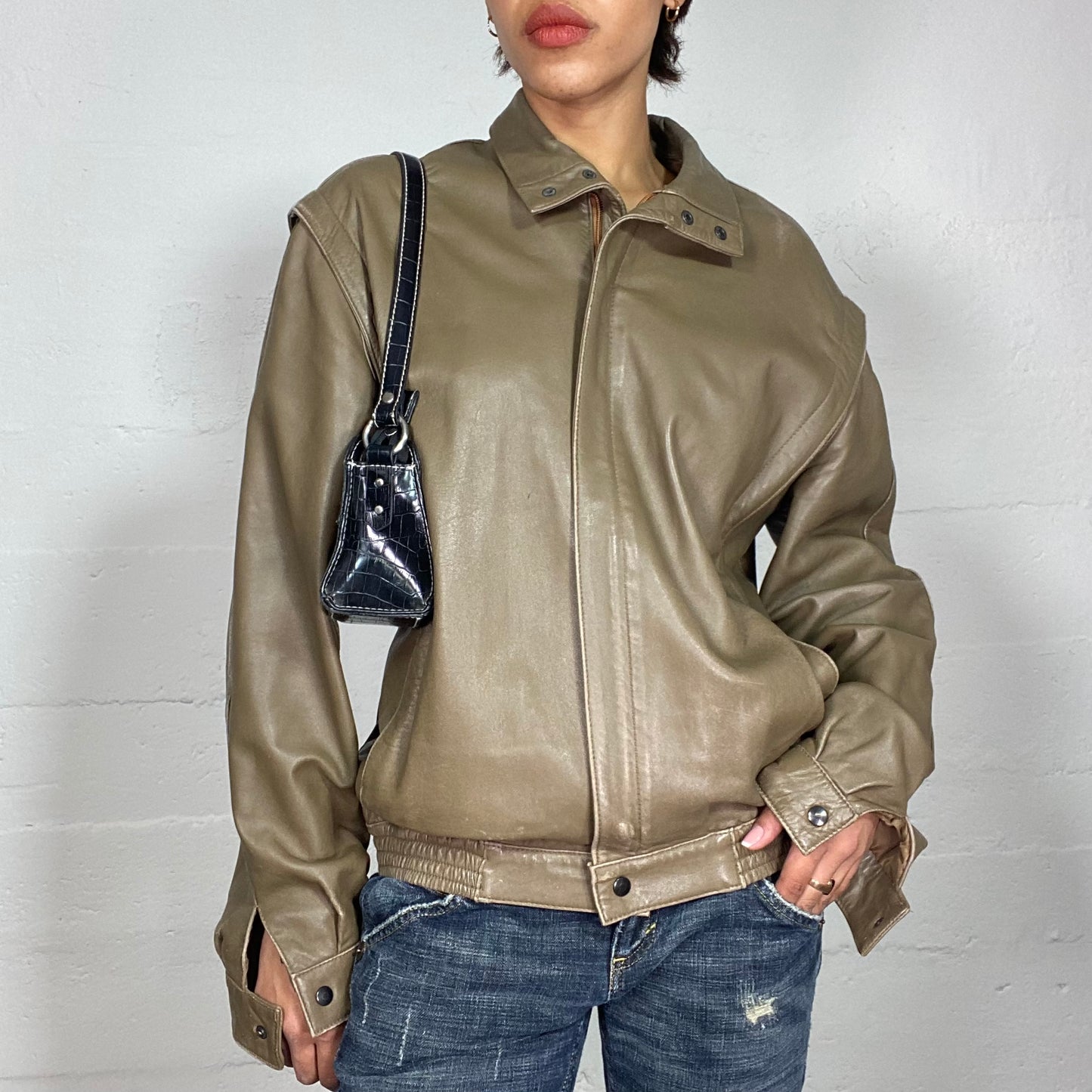 Vintage 90's Streetwear Olive Green Leather Short Racer Jacket (L