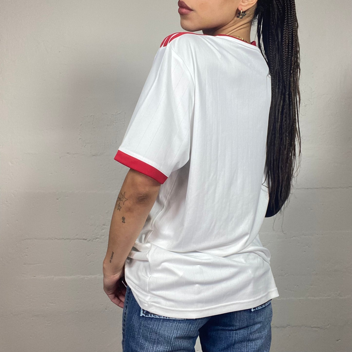 Vintage 2000's Adidas Sporty White Oversized Tee with Red Brand Name Detail (L)