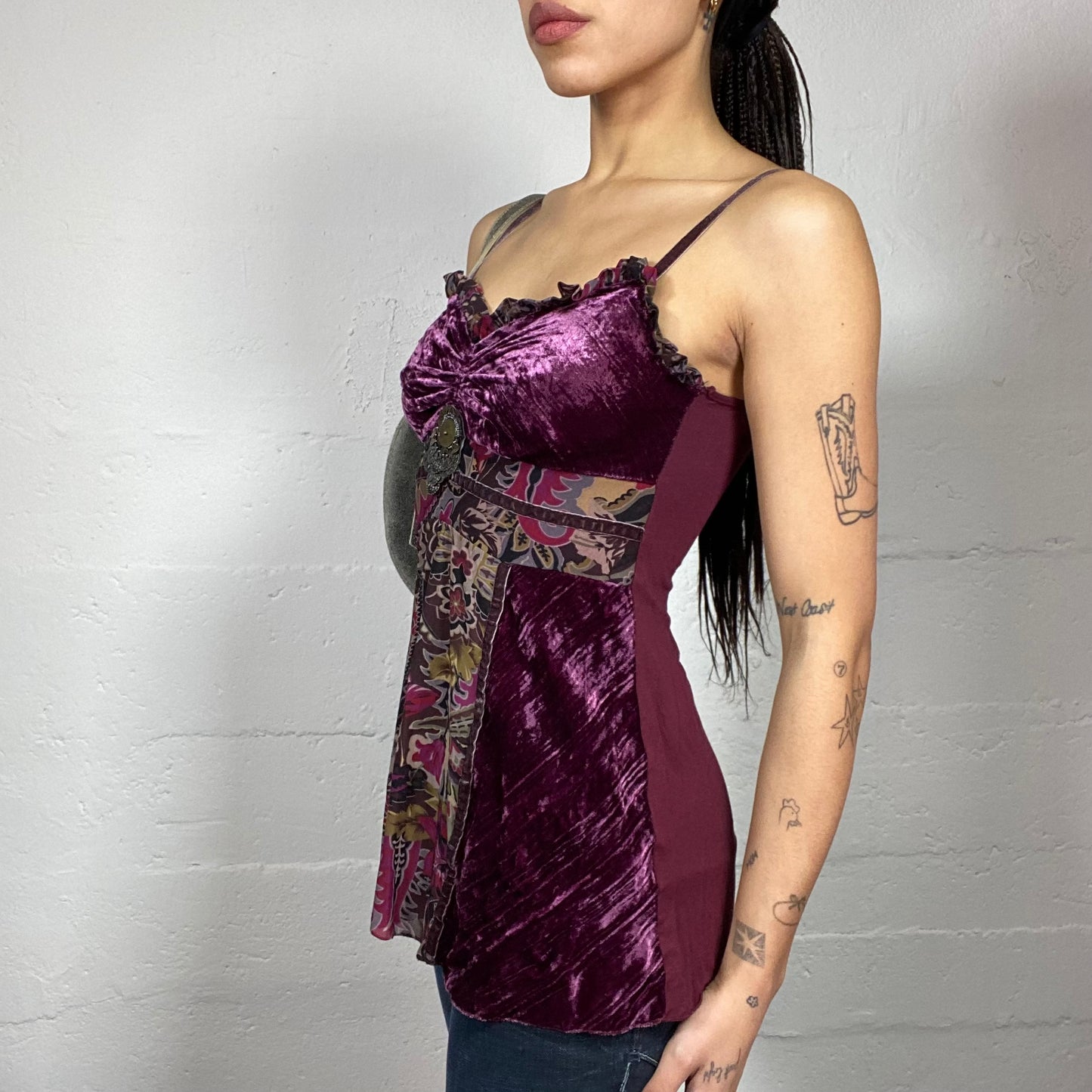 Vintage 2000's Morgan Indie Purple Velvet Top with Floral Trim Print and Coins Beads Detail (S/M)