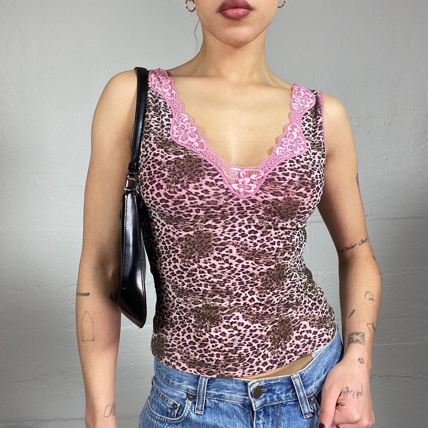 Vintage 2000's Totally Spies Pink Cheetah Print Top with Lace Trim Detail (S)