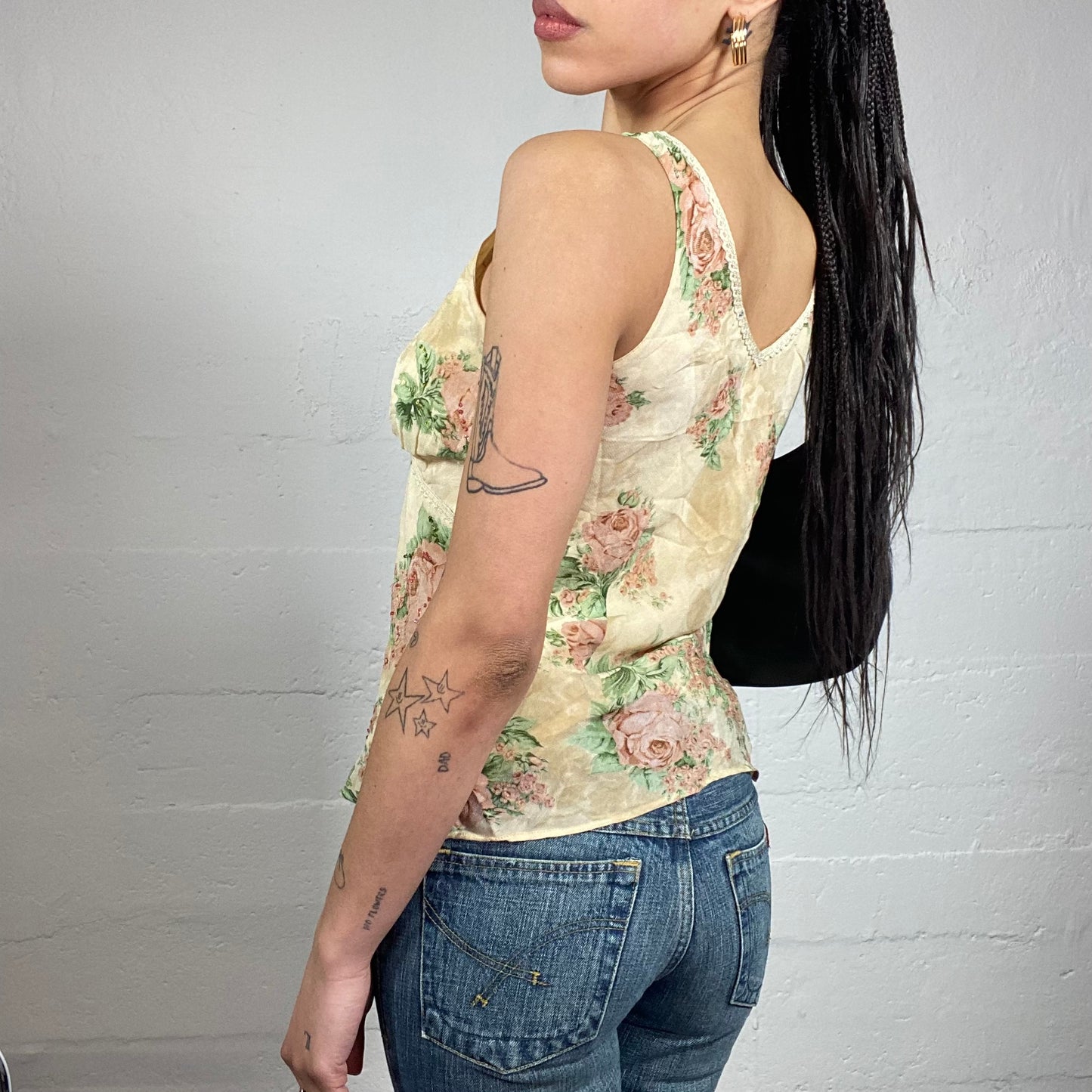 Vintage 2000's Soft Girl Pastel Yellow Blouse Top with Pink Roses Print Detail (M)