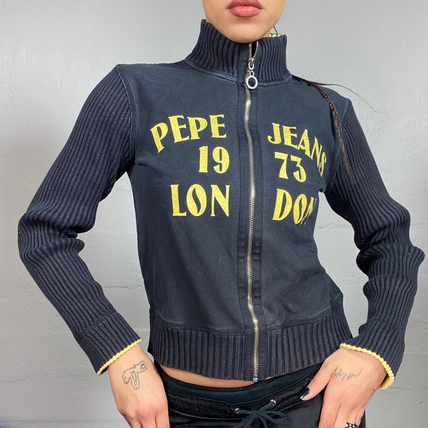 Vintage 2000's Pepe Jeans Downtown Girl Black Zip-Up Hoodie with Ribbed Longlseeves and Yellow Gothic Typography Print (S/M)