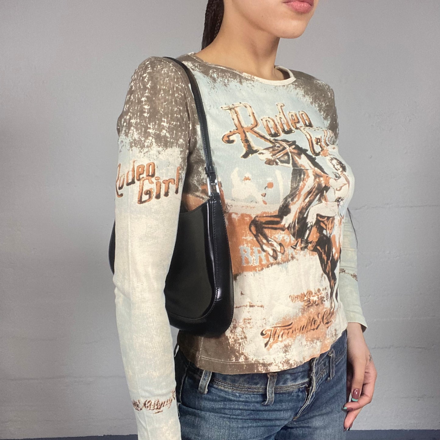 Vintage 90's Cow Girl Beige Longsleeve Top with 'Rodeo Girl' Print (M)