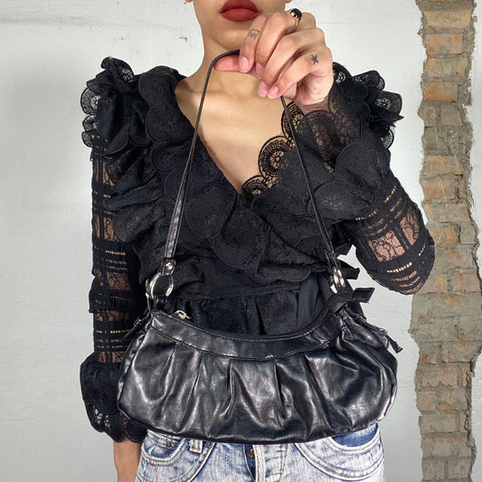 Vintage 2000's Downtown Girl Black Mini Baguette Shoulder Bag