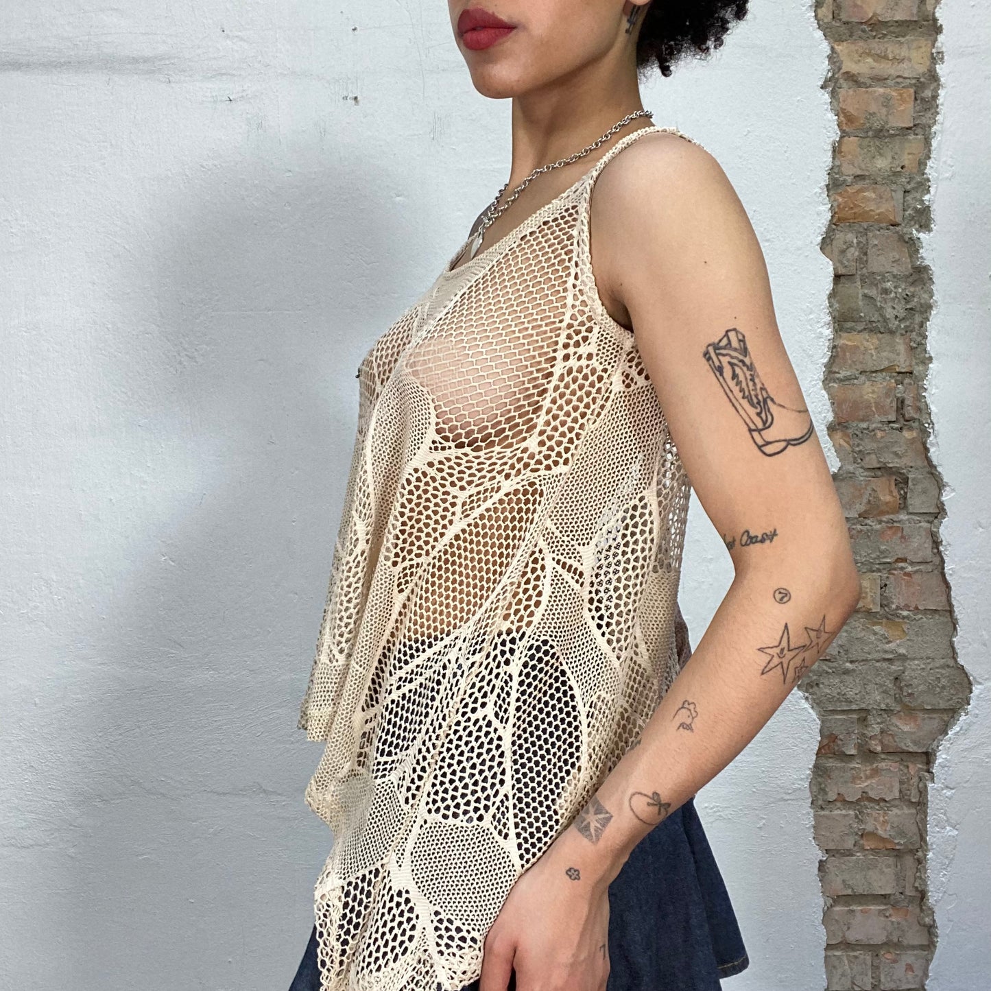 Vintage 2000's Boho Beige Fishnet Effect Top (S/M)