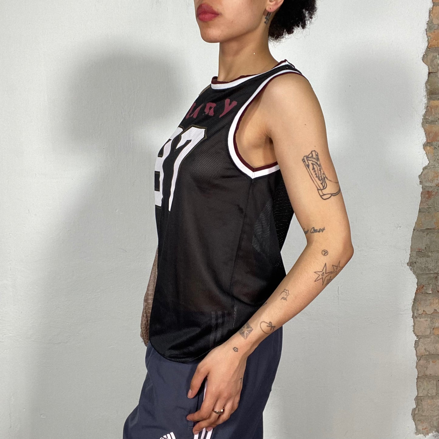 Vintage 90's Basketball Black Net Sports Tank Top with 'Plinsky 97' Print (M)