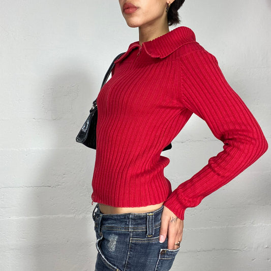 Vintage 2000's Sporty Red Zip Up Sweater with Big Collar Detail (S/M)