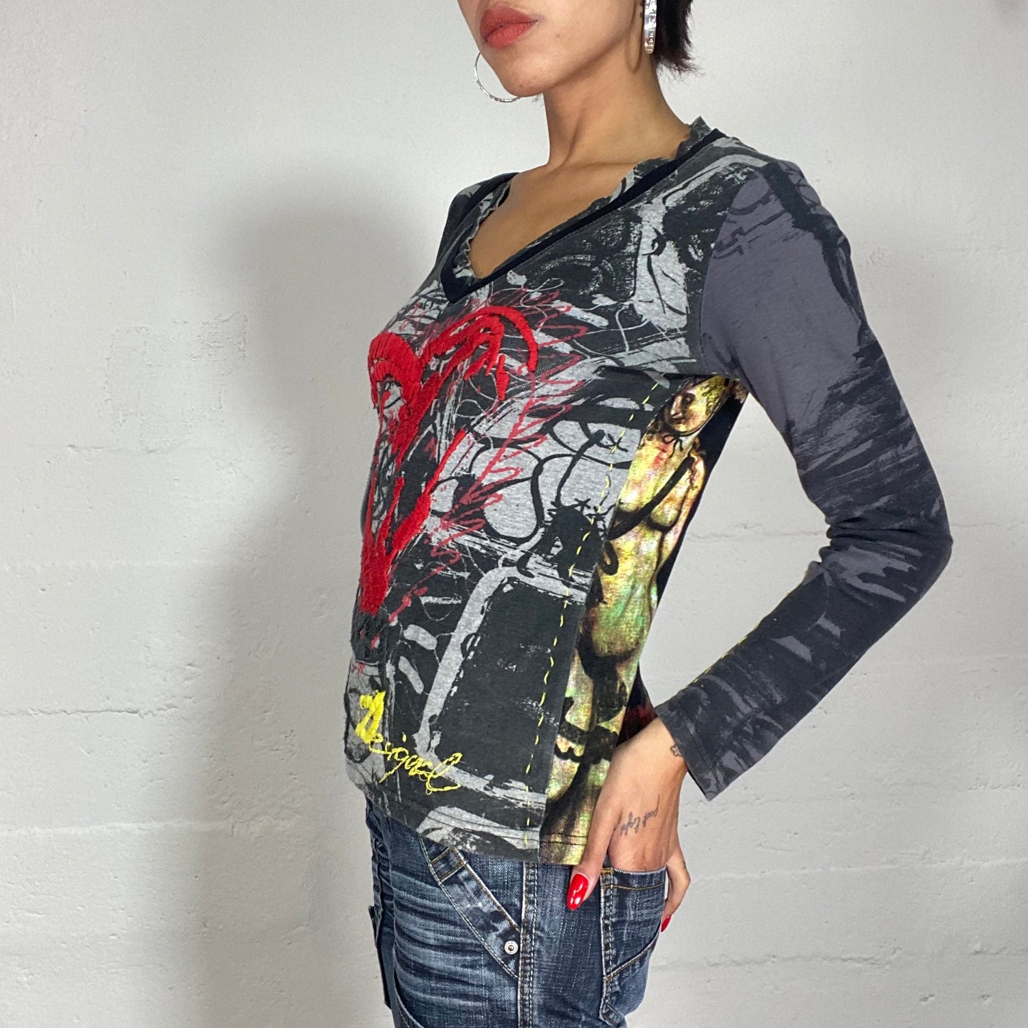 Vintage 2000's Desigual Funky Dark Grey Longsleeve Top with Doodle Heart and Renaissance Print (S/M)