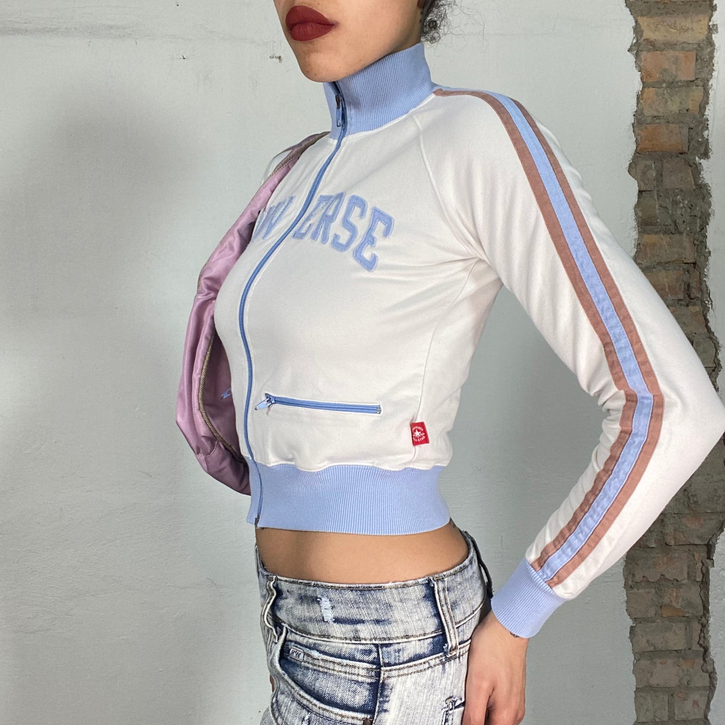 Vintage 2000's Converse White and Baby Blue Zip Up Sweater (S)