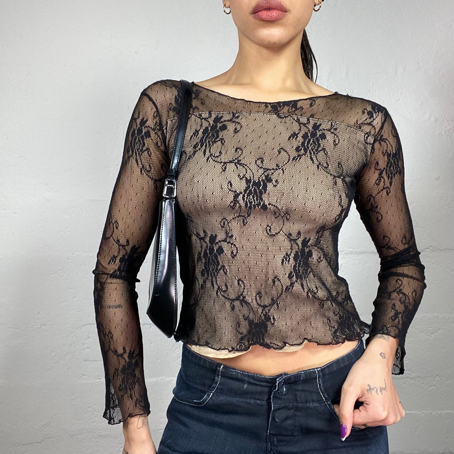 Vintage 90's Coquette Black Longsleeve Lace Top (M)