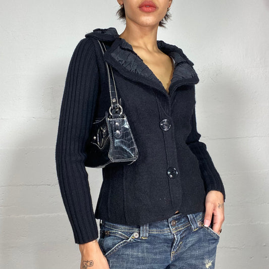 Vintage 2000's Coquette Black Button Up Light Jacket with Big Open Collar Detail (M)