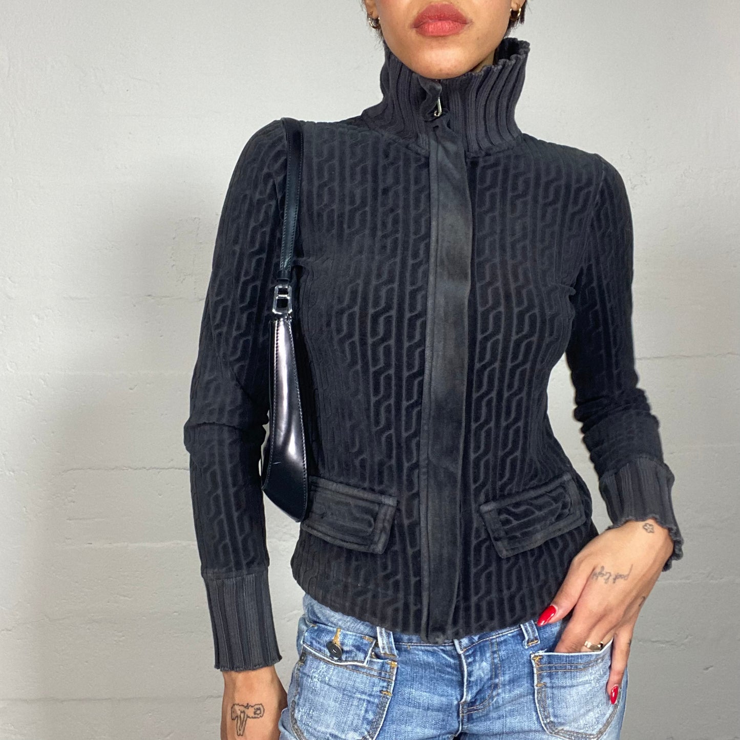 Vintage 2000's Black Zip Up Textured Velours Sweater (S/M)