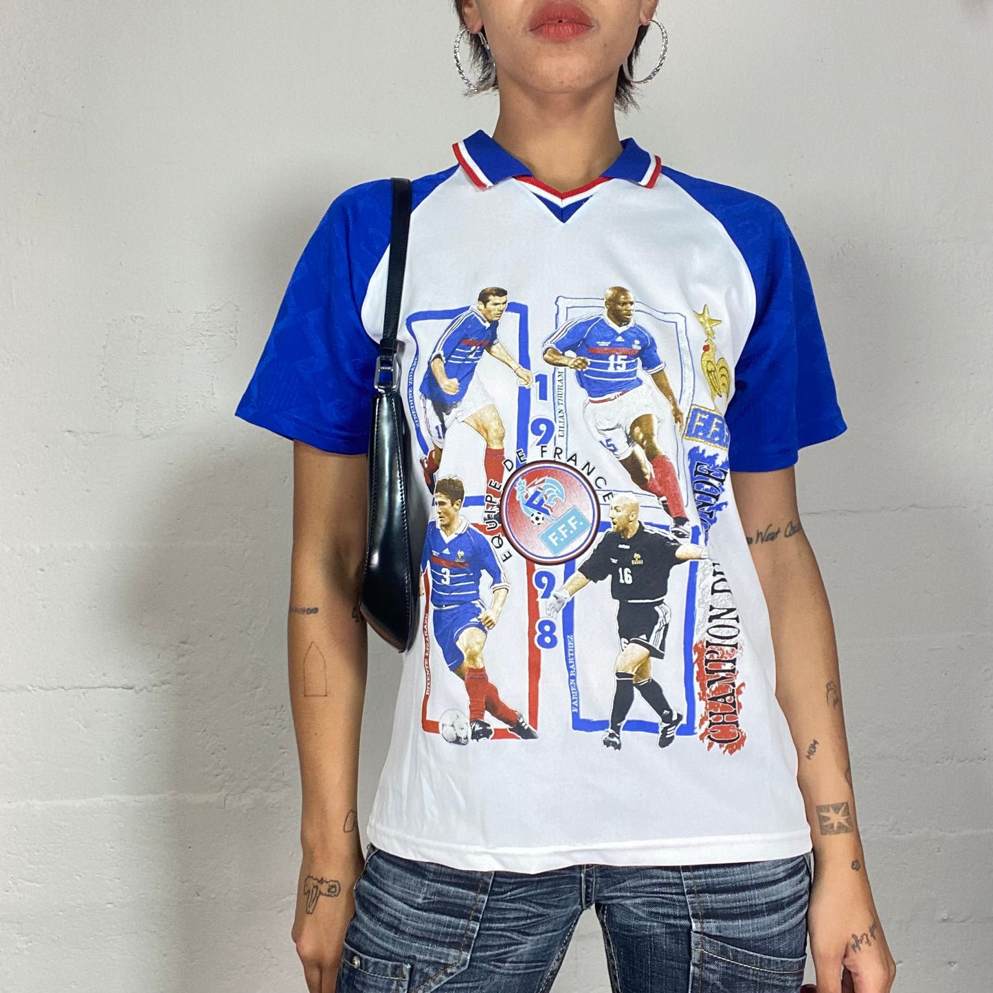 Vintage 90's Sporty France 98' National Team White Polo Top with Vintage Soccer Players Print (S)