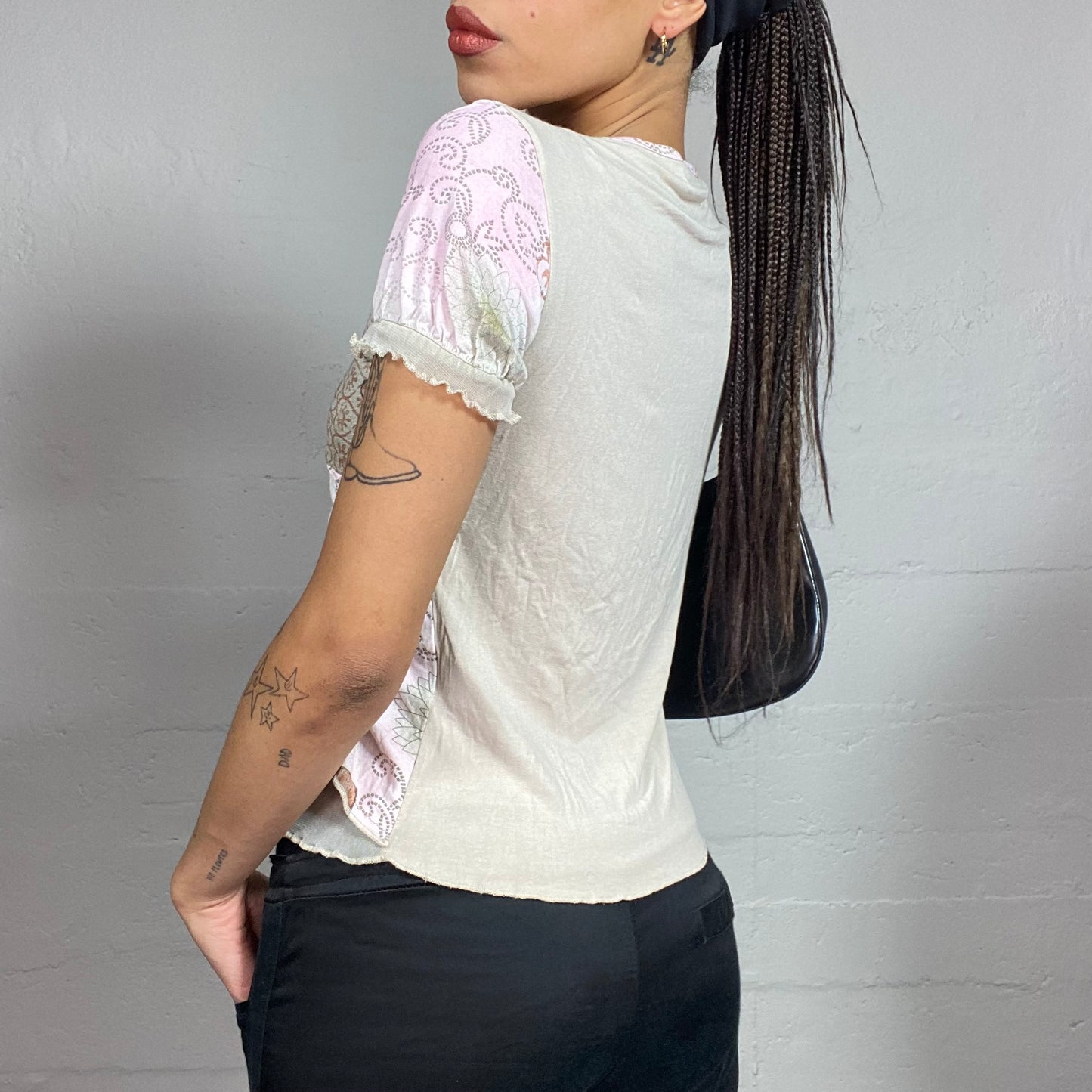Vintage 2000's Soft Girl White and Pastel Colors Top with Floral Print (M)