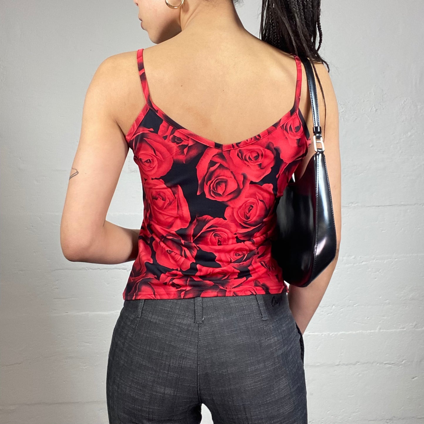 Vintage 90's Romantic Black Top with Maxi Roses Print (S)