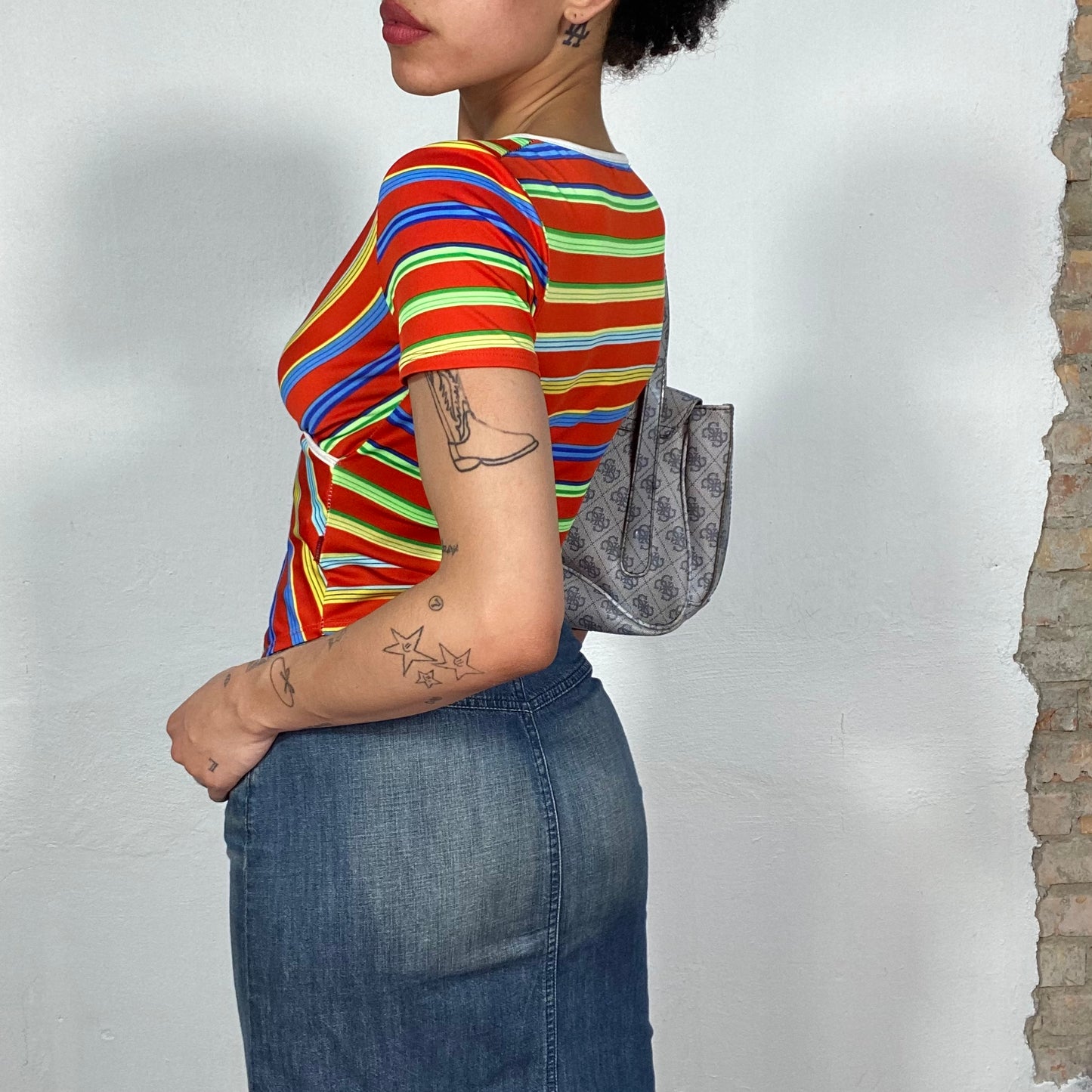 Vintage 90's Funky Red Blue and Yellow Striped V-Neck Shirt (S)