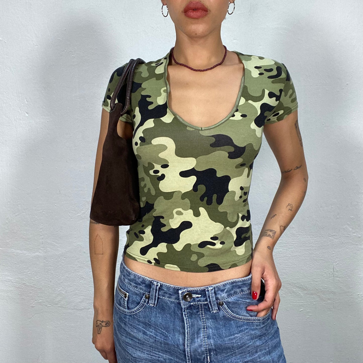 Vintage 2000's Grunge Camo V-Neck Baby Tee (S)