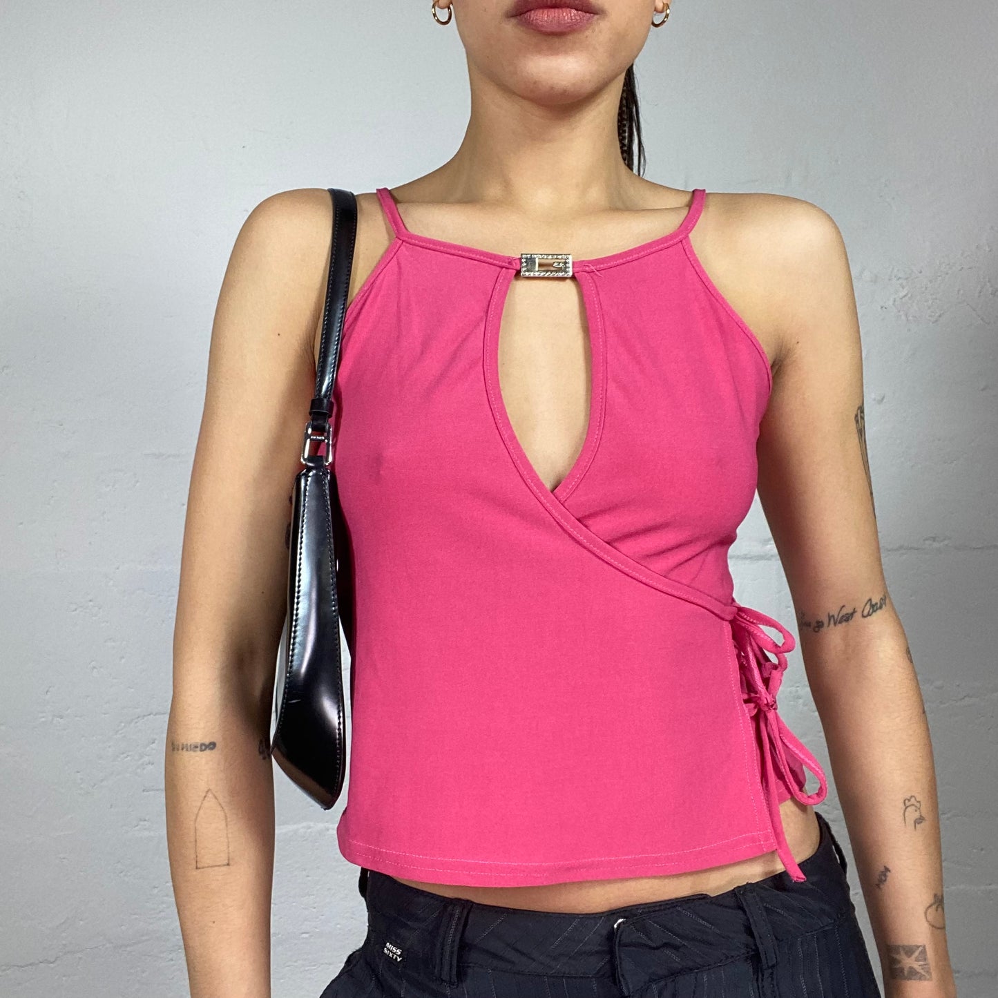 Vintage 2000's Totally Spies Pink Open Hole Top (S/M)