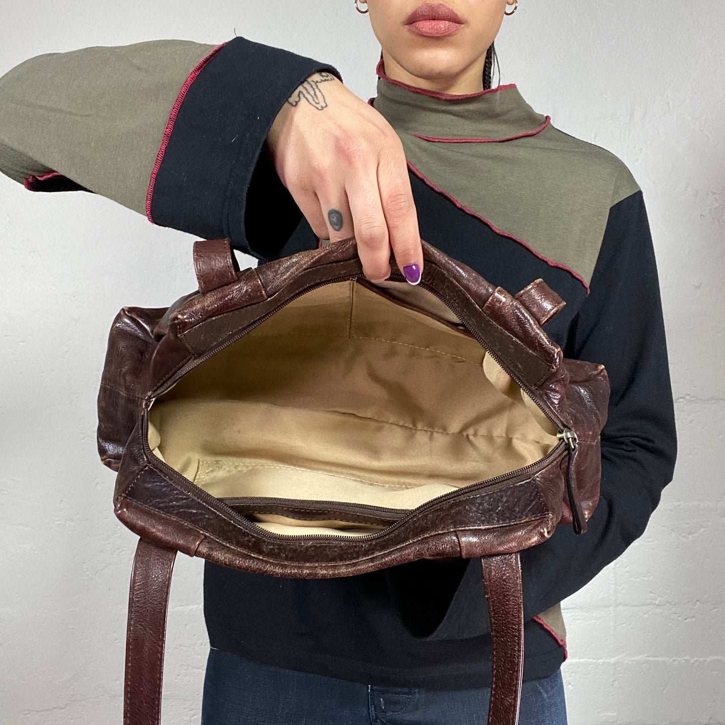 Vintage 2000's English It Girl Deep Brown Leather Shoulder Bag